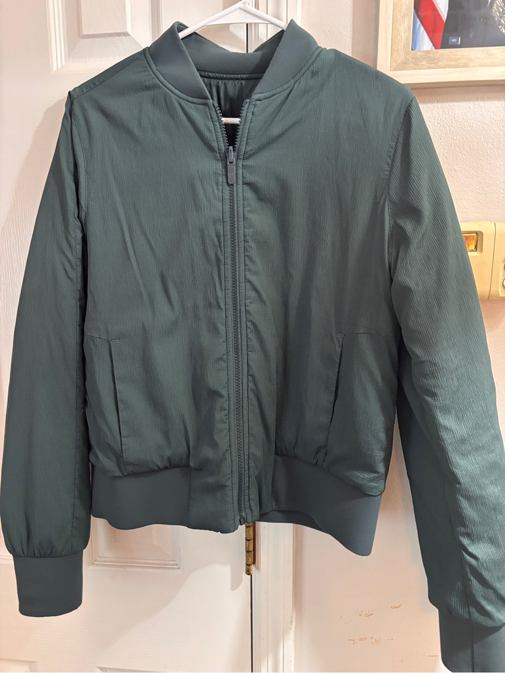 Lululemon Women's Green Non-Stop reversible Bomber Jacket - Lightweight Coat